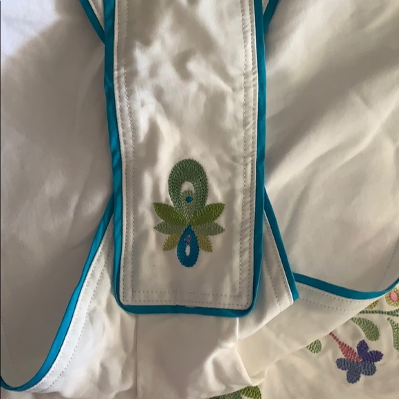 Serena & Lily Market Sling - Picture 2 of 3